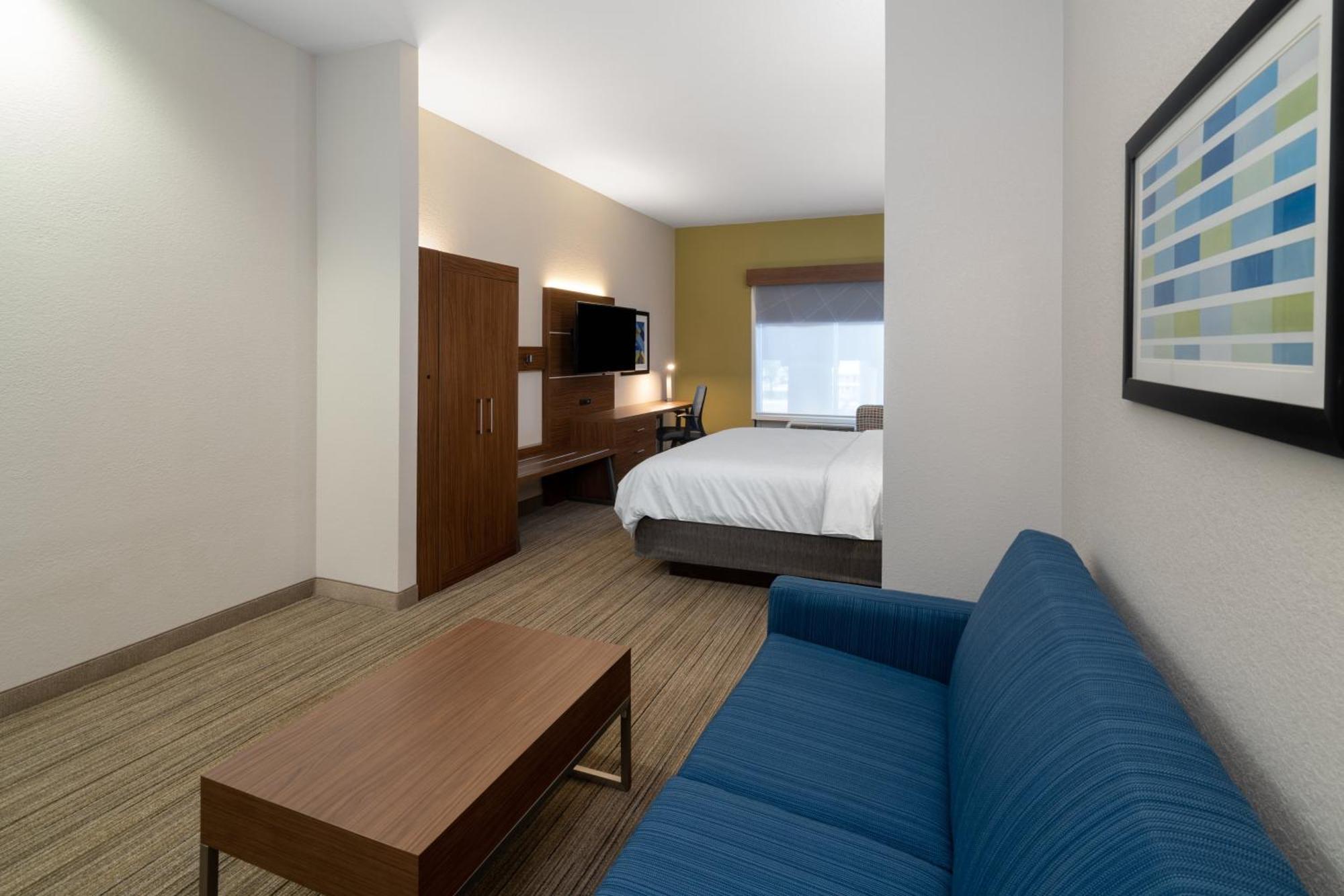 Holiday Inn Express Hotel & Suites Talladega By Ihg Экстерьер фото