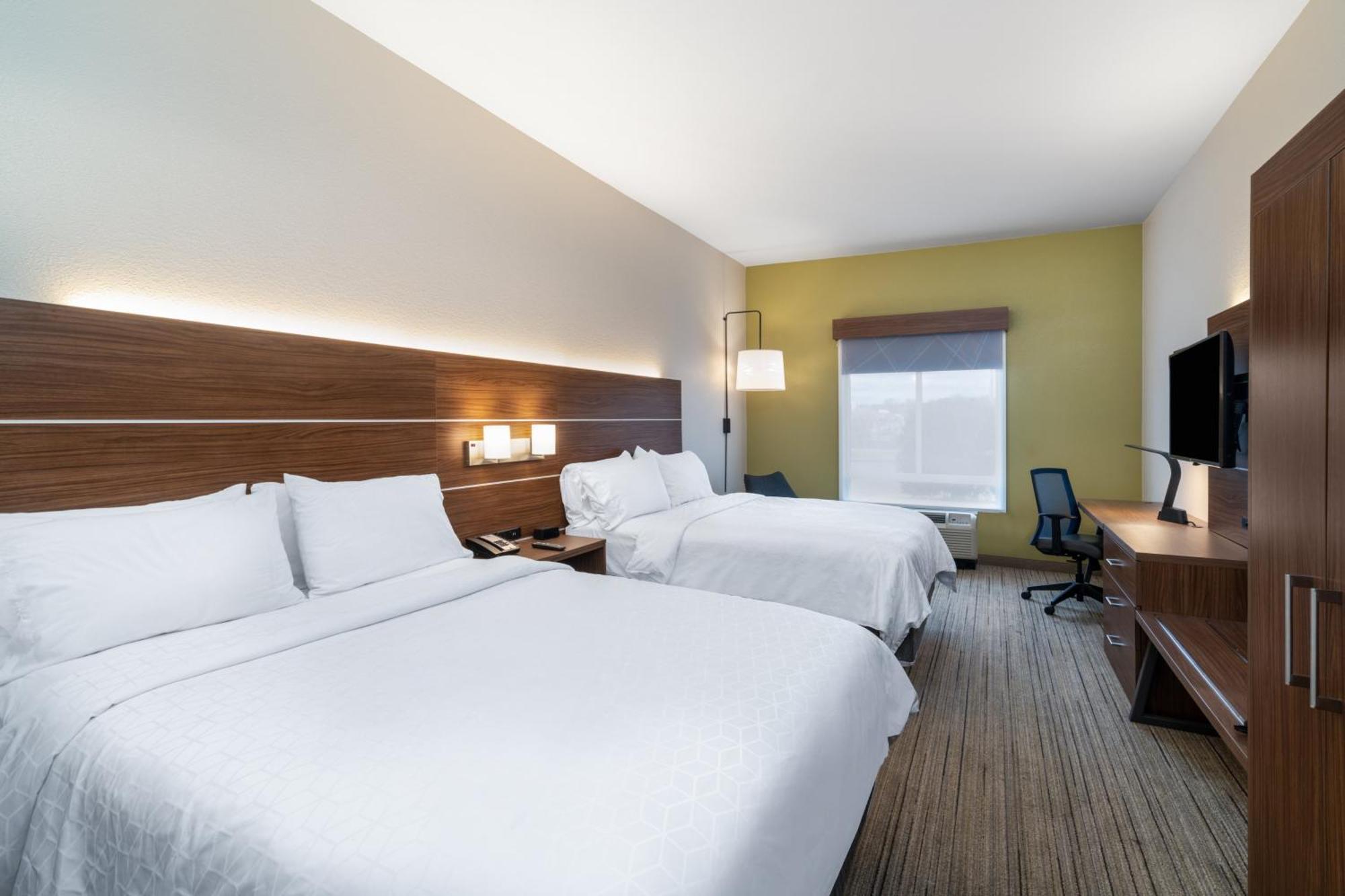 Holiday Inn Express Hotel & Suites Talladega By Ihg Экстерьер фото